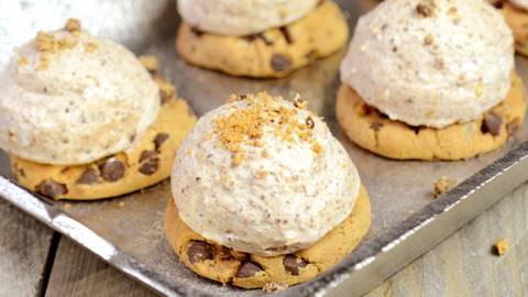 Cookies avec dôme en mousse