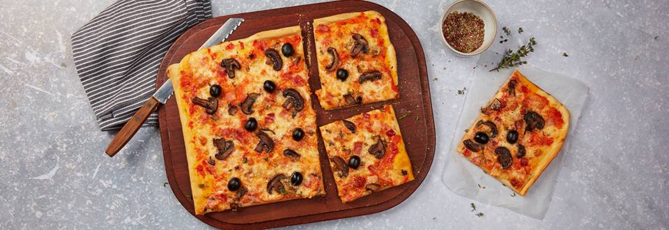 Pizza jambon-champignons